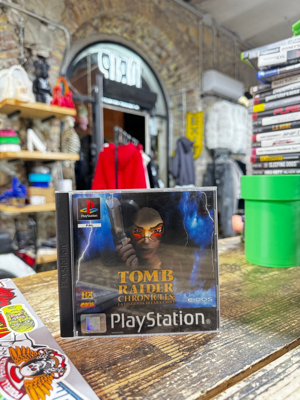 tomb raider chronicles: la leggenda di lara croft ps1 Playstation pal cib