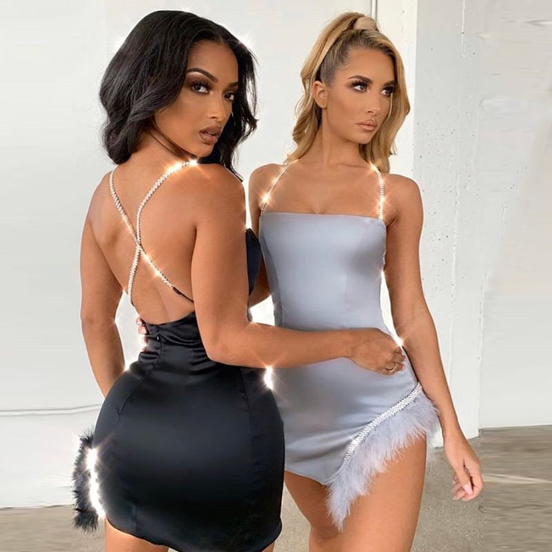 Vestido de encaje de plumas 