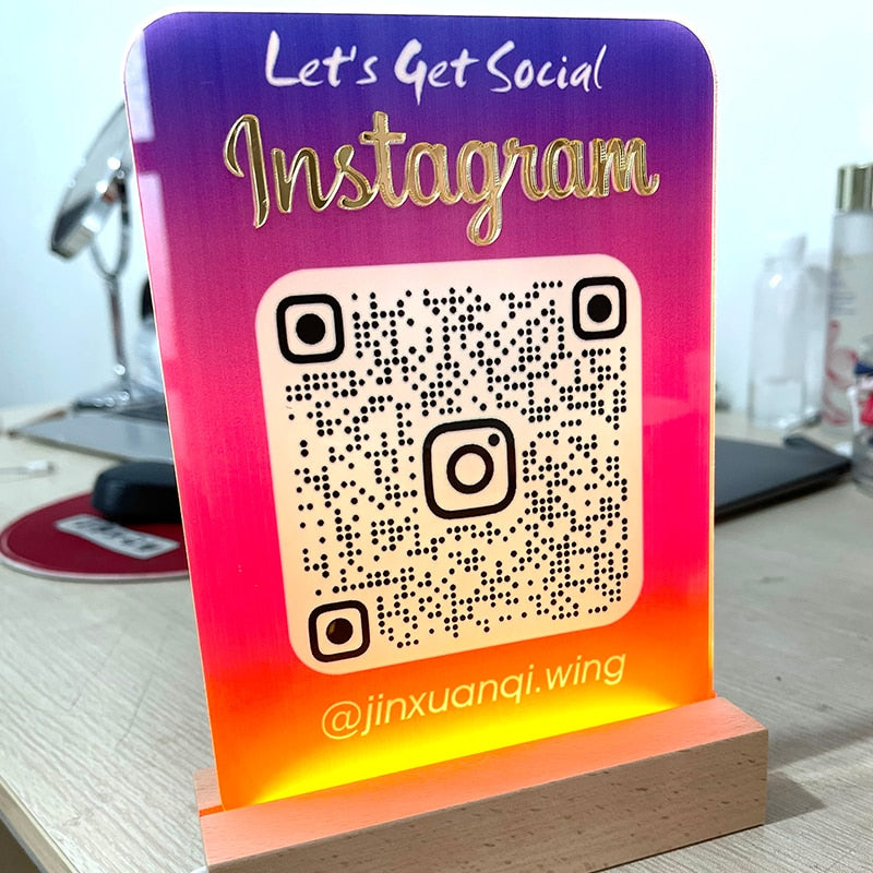 Teach instagram with QR code or make it your way!
